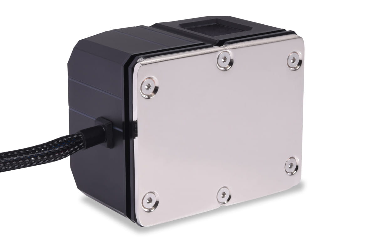 Eisbaer Pro ES 80mm Quad HPE + 4x ES PWM fans (AMD TR4/sTRX4/SP3/sWRX8/Intel 3647)