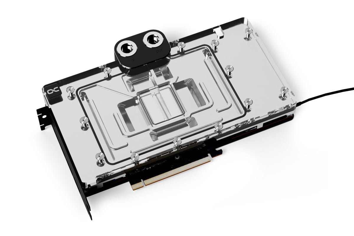 Core Geforce RTX 4090 AMP mit Backplate