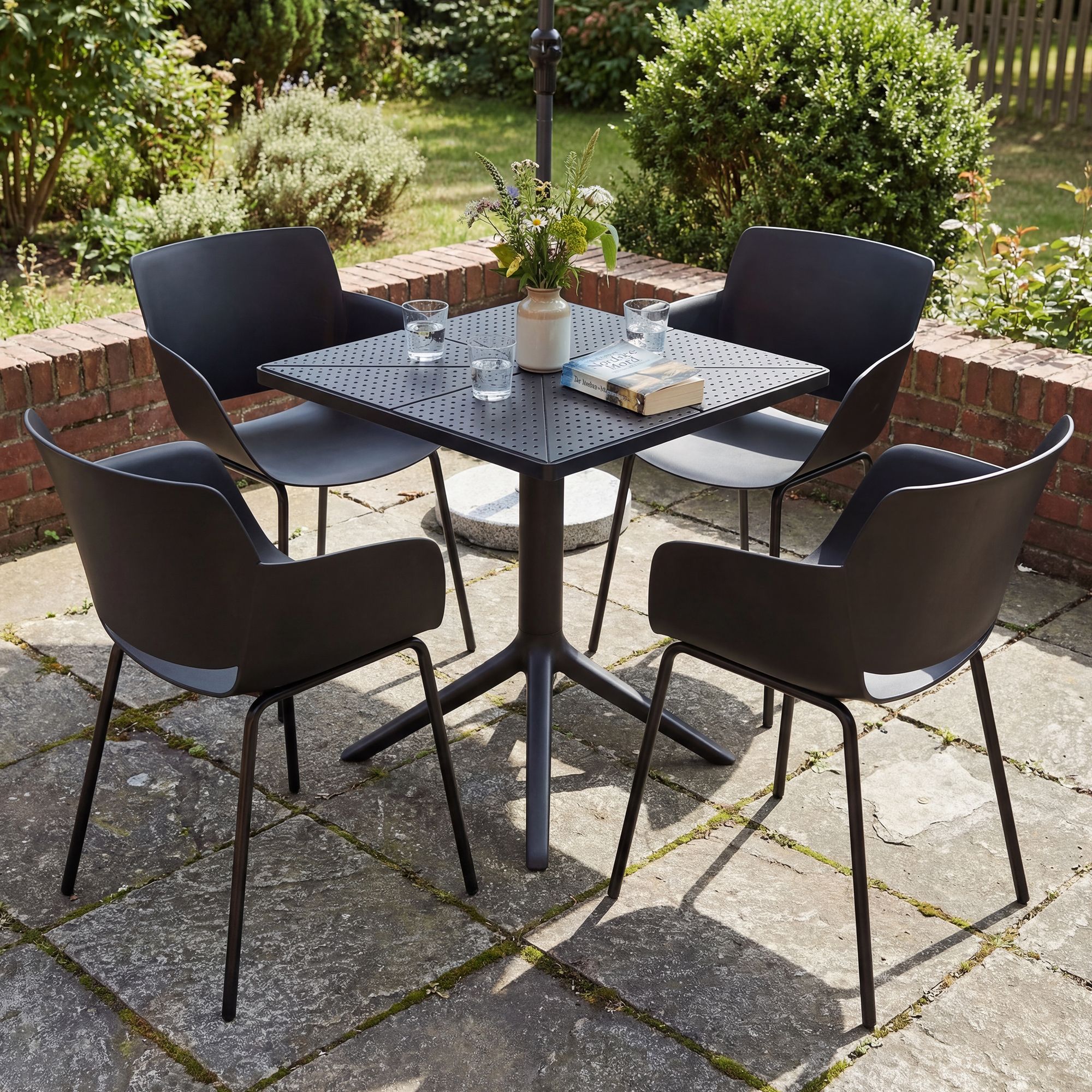 Gartenmöbel-Set Norva mit 4 Stühlen